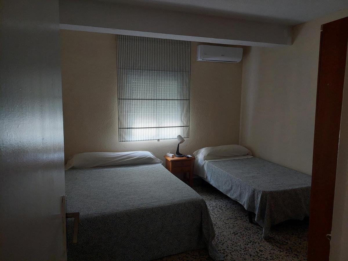 Piso En Alcorcon Apartment Bagian luar foto