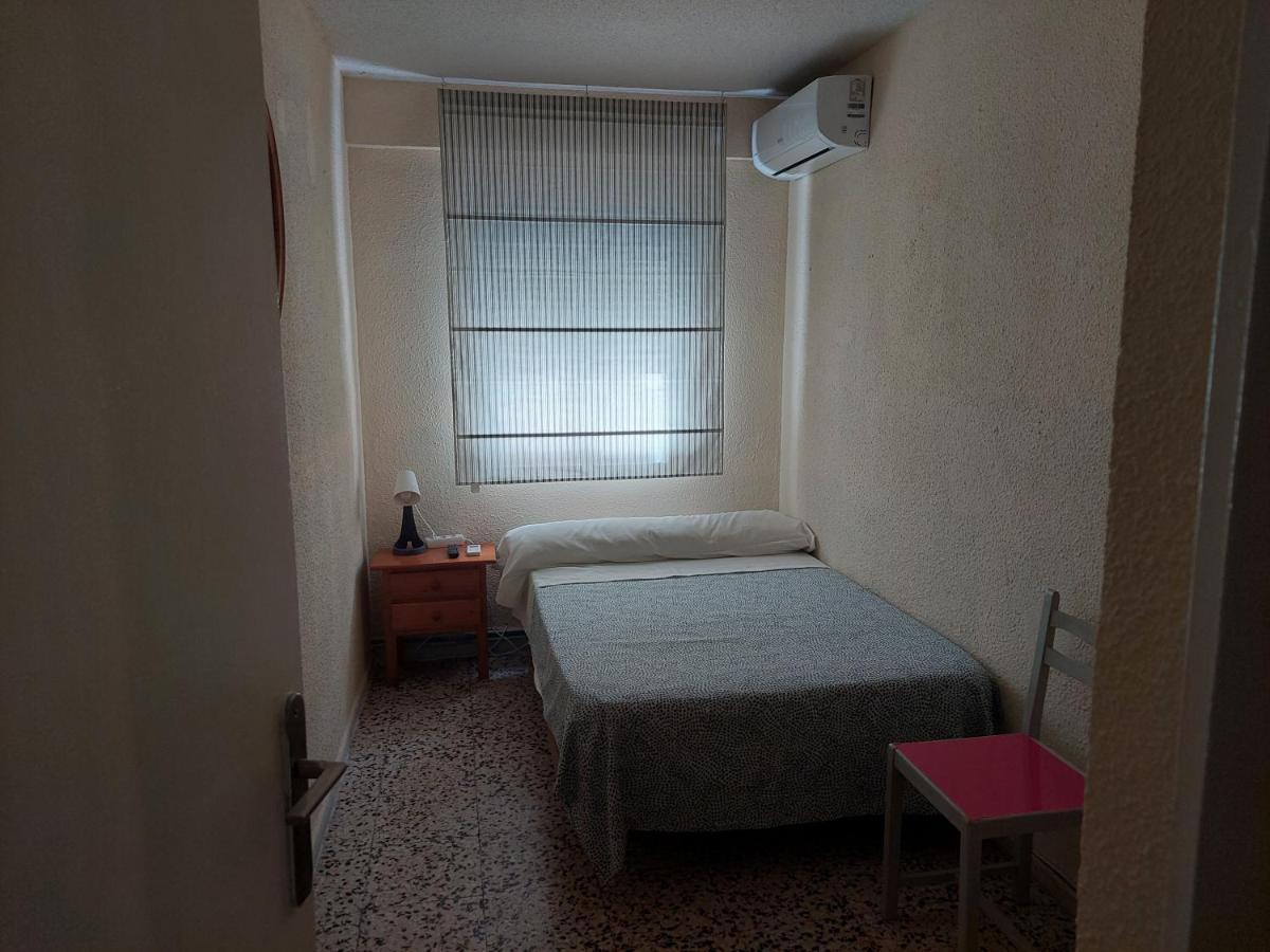 Piso En Alcorcon Apartment Bagian luar foto